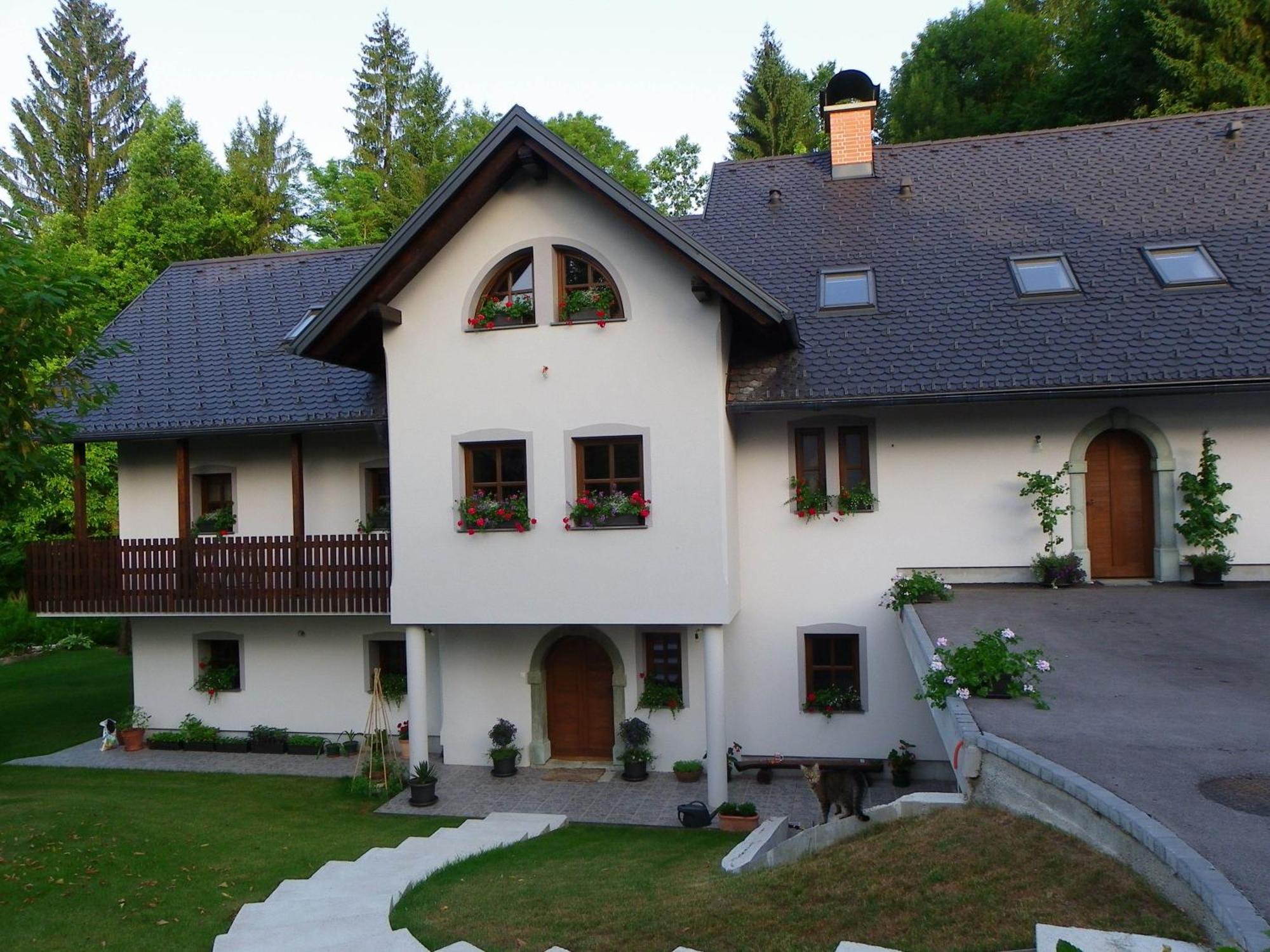 The Millhouse Bled Hotell Exteriör bild